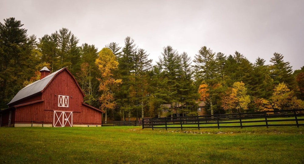 Picture of a red barn and barnyard